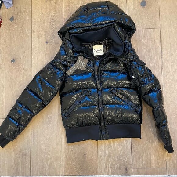 SAM.
Bungalow Jacket  - Picture 6 of 9